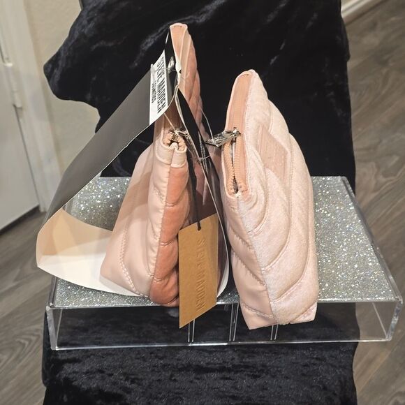 Steve Madden Logo Plate Quilted Velvet Nylon Cosmetic Pouch Set - Picture 8 of 9